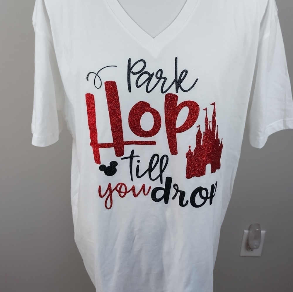 Disney  Park Hop Till You Drop Sparkle Size 2XL Nwot